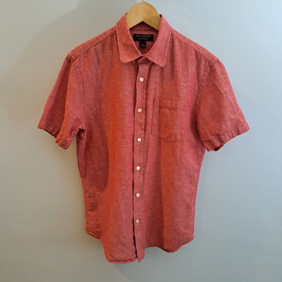 Banana Republic Red Casual Button Down Shirt - Picture 1 of 13